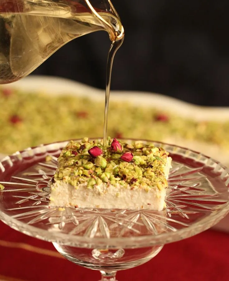 Layali Lubnan con pistacchio e sciroppo